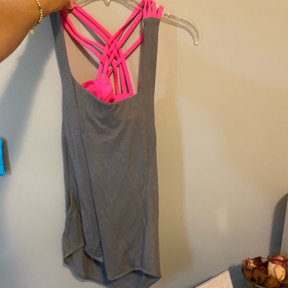 Lululemon flowy open back tank top size 4